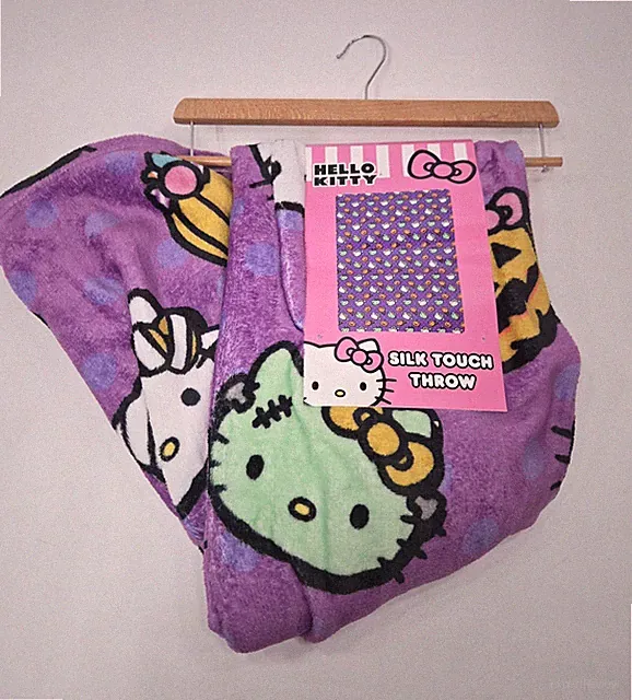Hello Kitty Frankenstein Pumpkin Mummy Purple Halloween Throw Blanket 50"x70" in