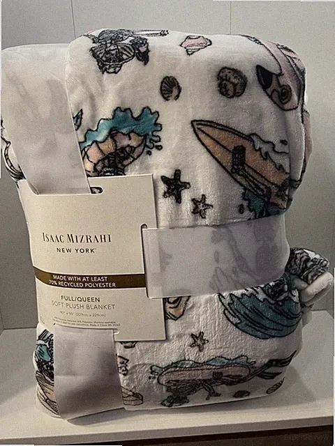 Isaac Mizrahi Halloween SUMMERWEEN Blanket Skeletons Beach Plush Soft Full/Queen