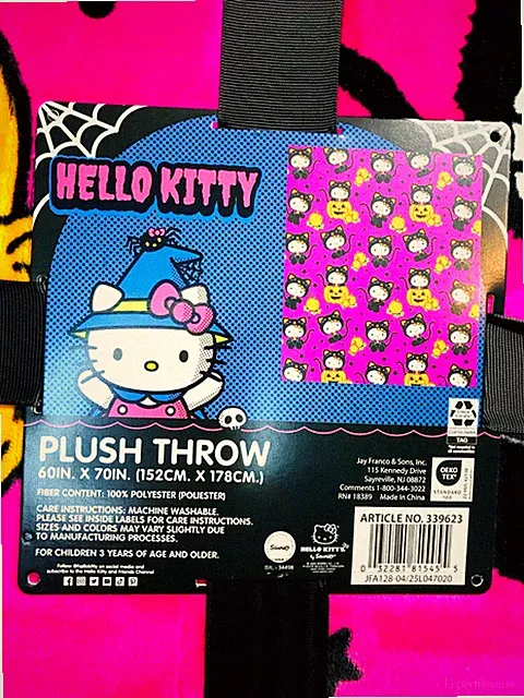 Sanrio **HALLOWEEN HELLO KITTY** Oversized Super Soft Throw 60x70 NWT