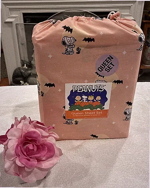 Snoopy Halloween Bed Sheets Queen Set Pink Berkshire Peanuts Mummy Bats Stars