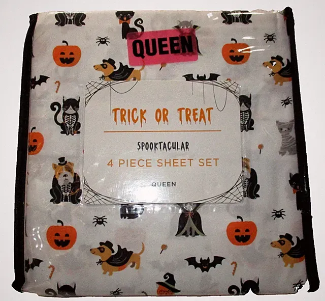 Trick or Treat Spooktacular 4 Piece Queen Sheet Set